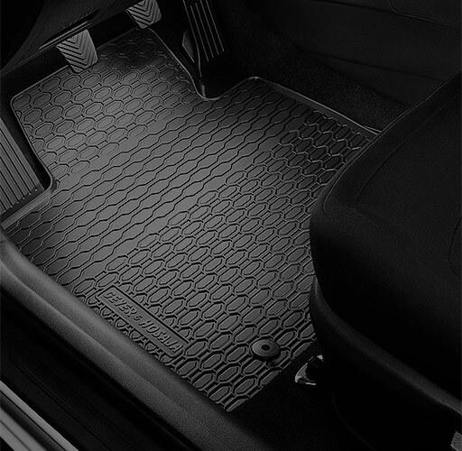 TAPIS DE VOITURE