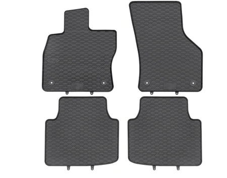 Tapis de voiture Skoda Superb III, fabrication 05.2015 - présent, carrosserie sedán #1