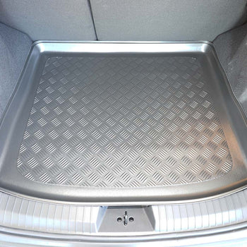 Tapis de coffre Dacia Duster III MHEV, carrosserie suv, fabrication 06.2024 - présent, 4x2/4x4, coffre supérieur, plancher variable en la position la plus haute | 193067BSC
