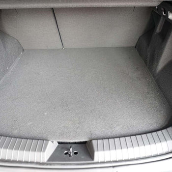 Tapis de coffre Dacia Duster III MHEV, carrosserie suv, fabrication 06.2024 - présent, 4x2/4x4, coffre supérieur, plancher variable en la position la plus haute | 193067BSC