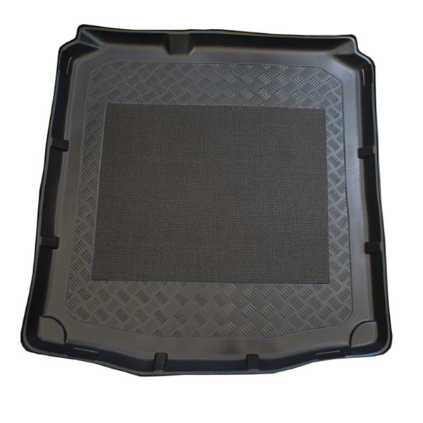 Tapis de coffre Volkswagen Jetta VI, carrosserie sedán, fabrication 01.2011 - 2018, avec cavités | 193096