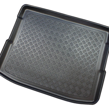 Tapis de coffre Ford Tourneo Courier, carrosserie van, fabrication 06.2014 - 09.2023, 5 places | 193126BSC