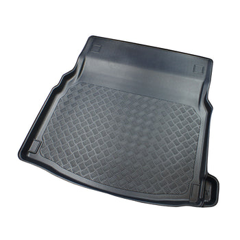 Tapis de coffre Mercedes Classe E W213, carrosserie sedán, fabrication 04.2016 - présent, banquette arrière rabattables | 193356BSC