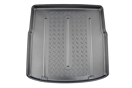 Tapis de coffre Suzuki Swace Hybrid, carrosserie break, fabrication 11.2020 - présent, coffre supérieur, plancher de coffre plat | 193388BSC