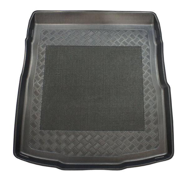 Tapis de coffre Volkswagen Passat B8, carrosserie sedán, fabrication 12.2014 - 12.2021, coffre supérieur, la roue complète- normal | 193413