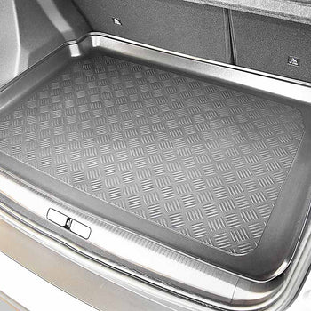 Tapis de coffre Peugeot 2008 II Hybrid (MHEV), carrosserie suv, fabrication 03.2025 - présent, coffre supérieur, plancher variable en la position la plus haute | 193579BSC