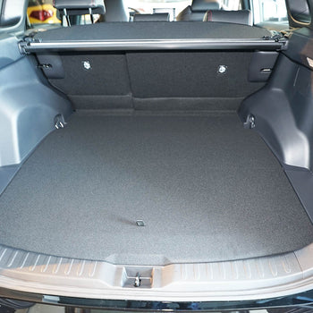 Tapis de coffre Suzuki Across PHEV, carrosserie suv, fabrication 07.2020 - présent, avec/sans subwoofer | 193601GRD