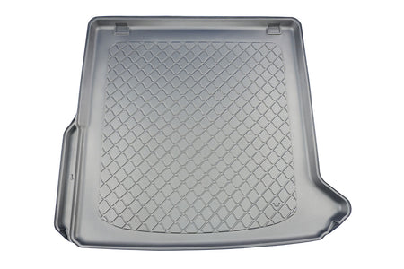 Tapis de coffre Mercedes Classe E W214 T-Modell, carrosserie break, fabrication 08.2023 - présent, ne correspond pas au phev, avec cavité gauche amovible | 194031GRD