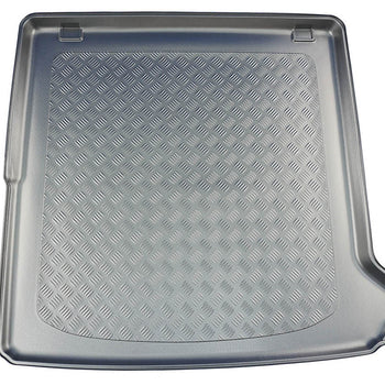 Tapis de coffre Mercedes Classe E W214 T-Modell, carrosserie break, fabrication 08.2023 - présent, ne correspond pas au phev, avec cavité gauche amovible | 194031BSC