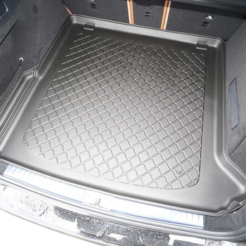 Tapis de coffre Mercedes Classe E W214 T-Modell, carrosserie break, fabrication 08.2023 - présent, ne correspond pas au phev, avec cavité gauche amovible | 194031GRD