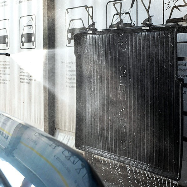 FACILE À MONTER ET À NETTOYER