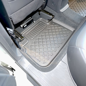 Tapis avec bords relevés Subaru Forester V e-Boxer, fabrication 06.2019 - 10.2024, carrosserie suv facelift | 602826