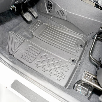 Tapis avec bords relevés Dacia Spring electric, fabrication 03.2021 - présent, carrosserie suv avant facelift | 603064
