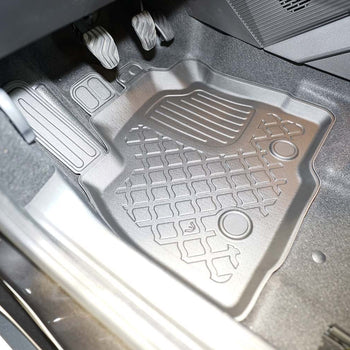 Tapis avec bords relevés Dacia Duster III MHEV, fabrication 06.2024 - présent, carrosserie suv | 603066