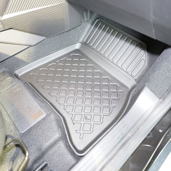 Tapis avec bords relevés Dacia Duster III MHEV, fabrication 06.2024 - présent, carrosserie suv | 603066