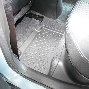 Tapis avec bords relevés Suzuki Vitara Strong Hybrid, fabrication 03.2022 - présent, carrosserie suv | 603603