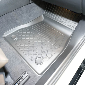 Tapis avec bords relevés BMW i5 G60, fabrication 10.2023 - présent, carrosserie sedán | 603654