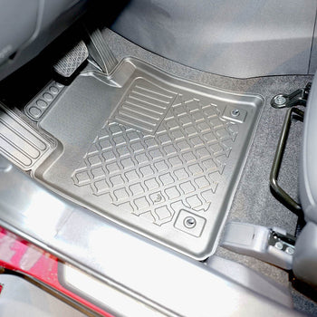 Tapis avec bords relevés Ssang Yong Torres, fabrication 2023 - présent, carrosserie suv ne correspond pas au modèle électrique | 603742