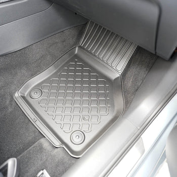 Tapis avec bords relevés Skoda Superb IV MHEV, fabrication 12.2023 - présent, carrosserie break | 603900