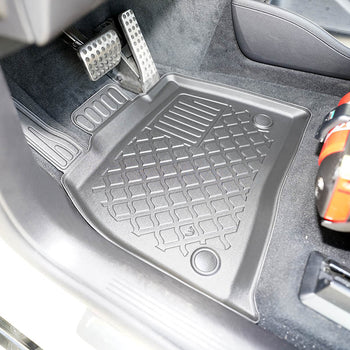 Tapis avec bords relevés Mercedes EQS X296, fabrication 12.2022 - présent, carrosserie suv sans 3 ème file de sièges | 604024