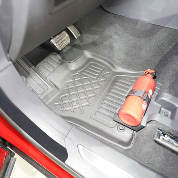 Tapis avec bords relevés Land Rover Velar Facelift MHEV, fabrication 05.2020 - présent, carrosserie suv l560 | 604161