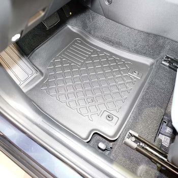 Tapis avec bords relevés Hyundai Kona II, fabrication 04.2023 - présent, carrosserie suv ne correspond pas au modèle électrique | 604223