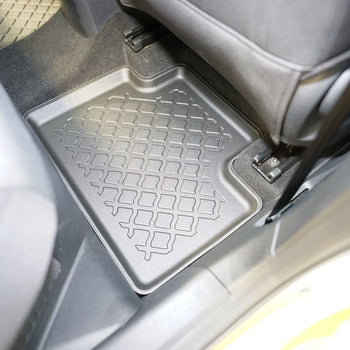 Tapis avec bords relevés MG 3 Hybrid+, fabrication 05.2024 - présent, carrosserie berline | 604354