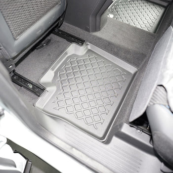 Tapis avec bords relevés Renault Espace VI E-Tech Hybrid, fabrication 04.2023 - présent, carrosserie suv 5-7 places, sans 3 ème file de sièges | 604371