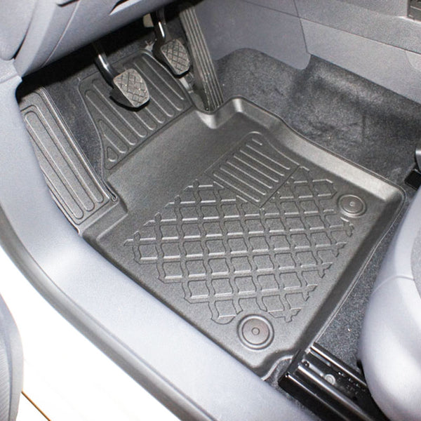 Tapis avec bords relevés Volkswagen Caddy, fabrication 2004 - 10.2020, carrosserie van 5 places | 602638