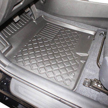 Tapis avec bords relevés Kia Ceed Pro II, fabrication 05.2012 - 05.2018, carrosserie berline | 602798