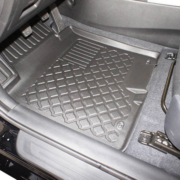 Tapis avec bords relevés Kia Ceed Pro II, fabrication 05.2012 - 05.2018, carrosserie berline | 602798