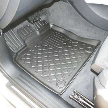 Tapis avec bords relevés Audi Q5 8R, fabrication 11.2008 - 12.2016, carrosserie suv #1