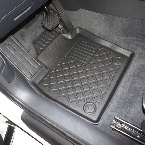 Tapis avec bords relevés Audi Q3 I, fabrication 08.2011 - 06.2018, carrosserie suv #1