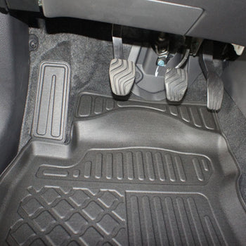 Tapis avec bords relevés Nissan X-Trail T32, fabrication 08.2014 - 12.2021, carrosserie suv 5-7 places, sans 3 ème file de sièges | 603271