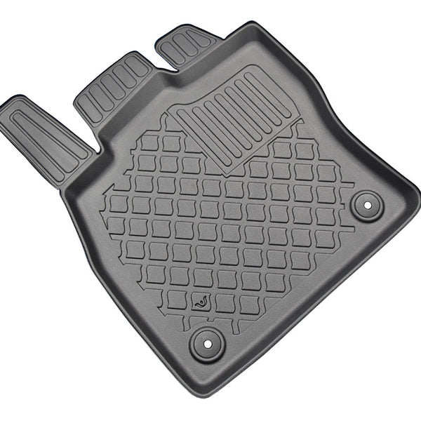 Tapis avec bords relevés Skoda Superb III, fabrication 09.2015 - 11.2023, carrosserie break inclusivement facelift | 603292