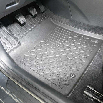 Tapis avec bords relevés Kia Ceed Pro Shooting Brake, fabrication 12.2018 - présent, carrosserie break inclusivement facelift, ne correspond pas au phev | 603312