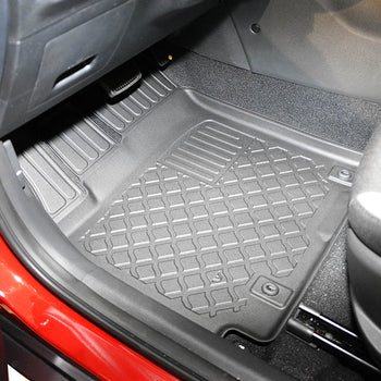 Tapis avec bords relevés Hyundai Kona Hybrid, fabrication 09.2019 - 03.2023, carrosserie suv ne correspond pas au modèle électrique | 603321
