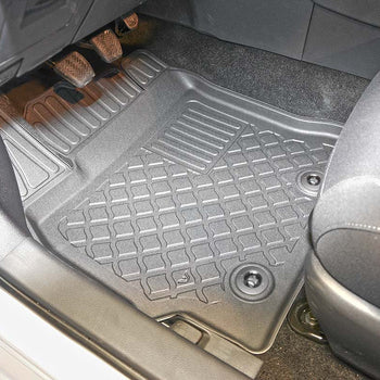 Tapis avec bords relevés Toyota Auris II, fabrication 01.2013 - 12.2018, carrosserie berline | 603374