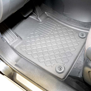 Tapis avec bords relevés KGM Korando, fabrication 2025 - présent, carrosserie suv ne correspond pas au modèle électrique | 603735