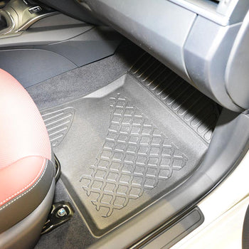 Tapis avec bords relevés Toyota Avensis III, fabrication 2016 - 08.2018, carrosserie break facelift | 602768