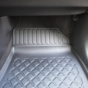 Tapis avec bords relevés Nissan X-Trail T31, fabrication 06.2007 - 07.2014, carrosserie suv | 602912