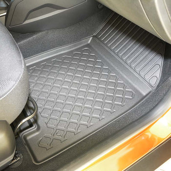 Tapis avec bords relevés Dacia Duster II, fabrication 01.2018 - 05.2024, carrosserie suv 4x4 | 603060