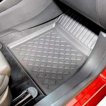 Tapis avec bords relevés Ford Fiesta VIII MHEV, fabrication 06.2022 - présent, carrosserie berline, facelift #5