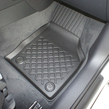 Tapis avec bords relevés Audi Q3 I, fabrication 08.2011 - 06.2018, carrosserie suv #1