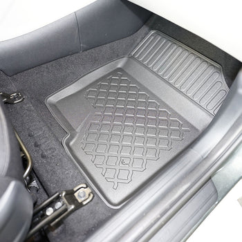 Tapis avec bords relevés Hyundai Tucson Hybrid, fabrication 12.2020 - présent, carrosserie suv ne correspond pas aux modèles 48-hybrid, mild hybrid et plug-in hybrid | 603327
