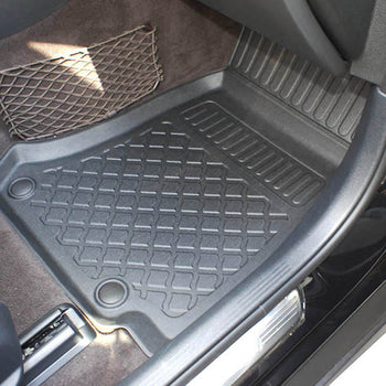 Tapis avec bords relevés Mercedes GLC Coupe C253, fabrication 09.2016 - 2023, carrosserie coupé c253, inclusivement facelift | 603351
