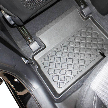 Tapis avec bords relevés Kia Ceed Pro II, fabrication 05.2012 - 05.2018, carrosserie berline | 602798