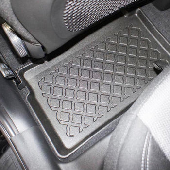 Tapis avec bords relevés Kia Ceed Pro II, fabrication 05.2012 - 05.2018, carrosserie berline | 602798