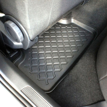 Tapis avec bords relevés Volkswagen Golf 7, fabrication 10.2012 - 12.2019, carrosserie berline, 5 portes #7