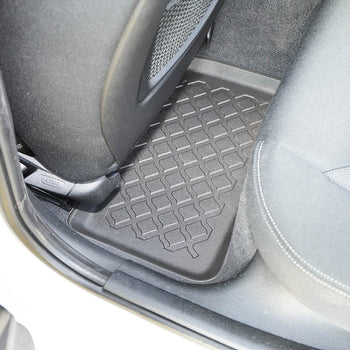 Tapis avec bords relevés BMW Série 1 F20, fabrication 10.2011 - 06.2019, carrosserie berline, 3 portes #2